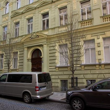 Metropolitan Studios Prága Kültér fotó