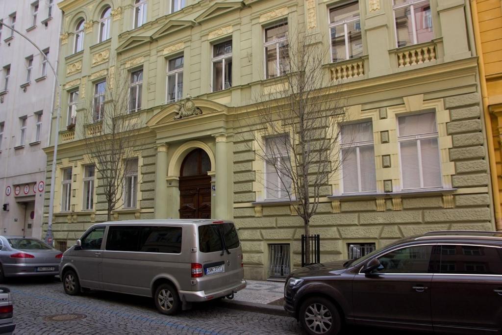 Metropolitan Studios Prága Kültér fotó